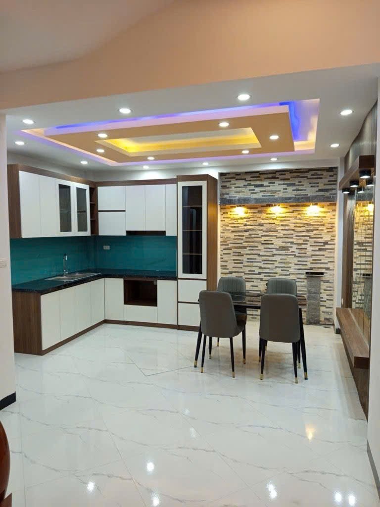 BÁN NHÀ  ĐẠI ÁNG -NGỌC HỒI -HÀ NỘI  4O M2 ,ÔTÔ ĐỖ CỔNG -NHÀ MỚI TINH THƠM PHỨC  5Tỷ9 2