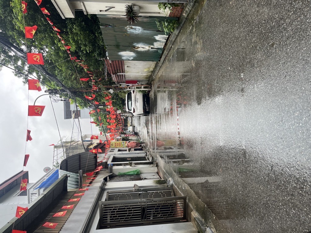 Bán nhà ngõ 80 Hoa Lâm 64m x 3T, Lô Góc OTO TRÁNH, KINH DOANH giá nhỉnh 17 tỷ còn tl.