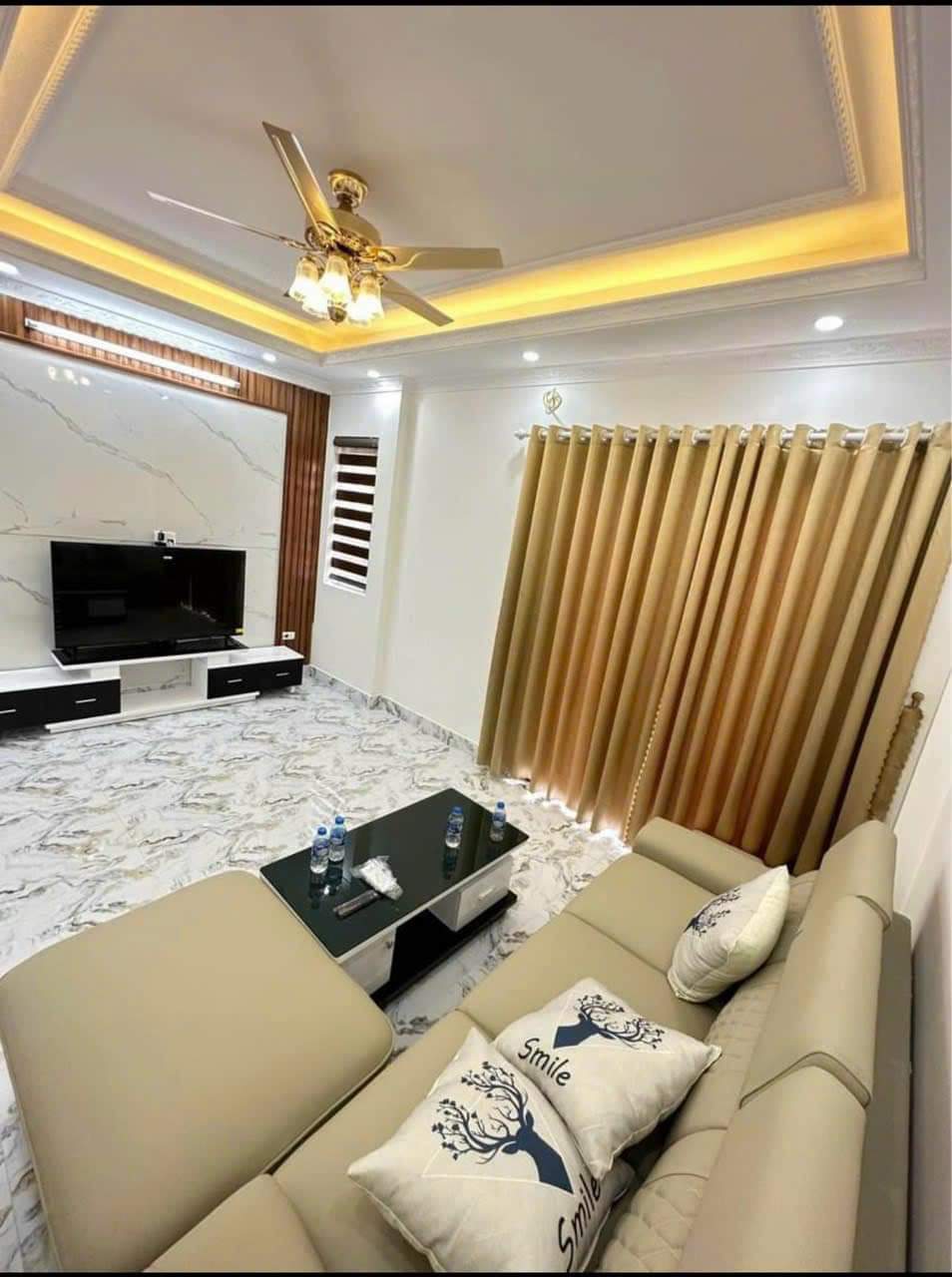 Bán nhà Lại Yên, Hoài Đức 40M 4 Tầng 4 ngủ, Gara ô tô đỗ, 2 mặt thoáng, giá 5.9 tỷ 3