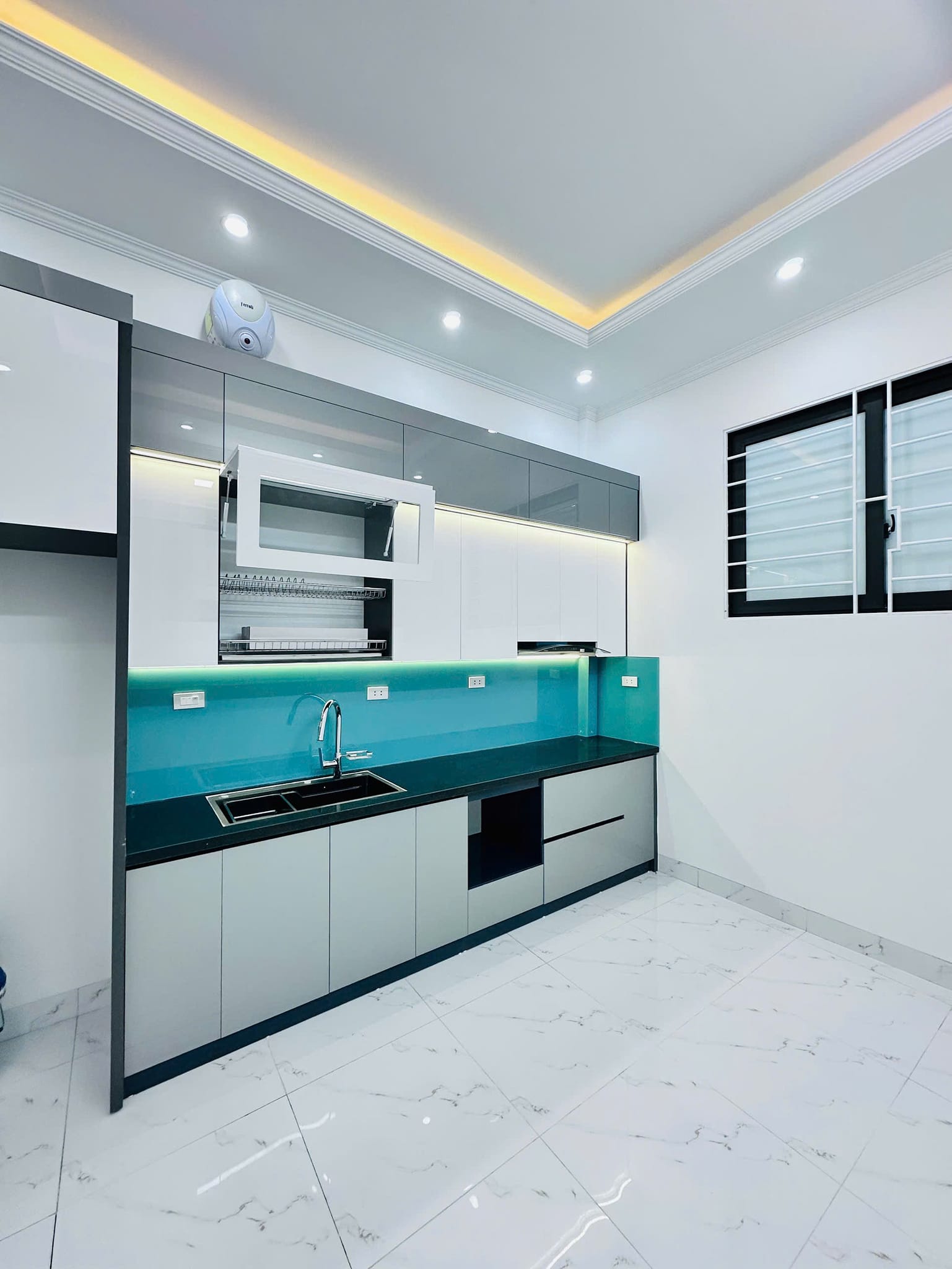 SIÊU HIẾM! NHÀ SƠN ĐỒNG, LẠI YÊN 40M 4 Tầng, 25m ô tô đỗ cách Vinsmart City 3km 3