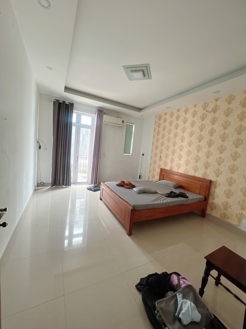 Bán nhà 4 tầng, 4 PN, 4 WC, 52m2 tại Hiệp Bình Chánh,Thủ Đức, giá 6,6 tỷ, Sổ Hồng, đường Số 50. LH 5