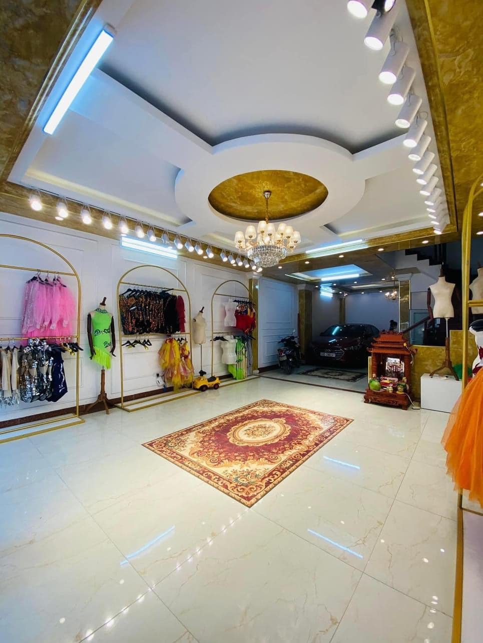 Bán nhà Ngọc Hà, Ba Đình, dt 80m, ô tô đỗ cửa, giá đầu tư, cực gần phố. Giá 18.9 tỷ 2