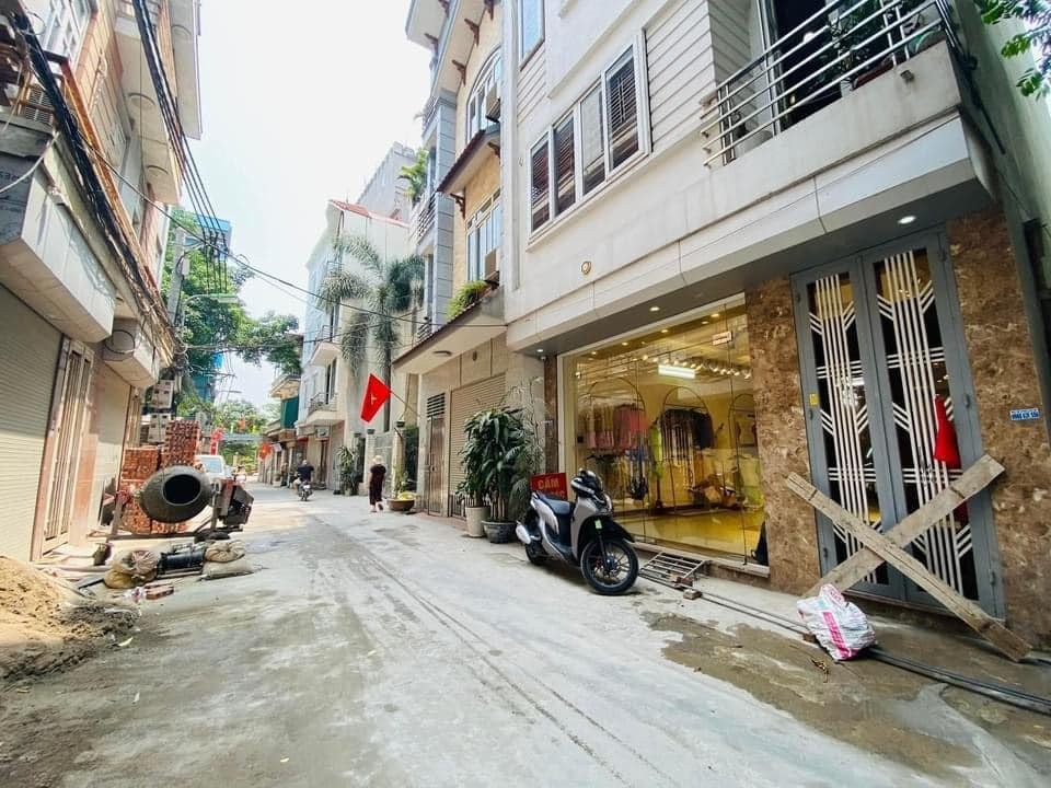 Bán nhà Ngọc Hà, Ba Đình, dt 80m, ô tô đỗ cửa, giá đầu tư, cực gần phố. Giá 18.9 tỷ