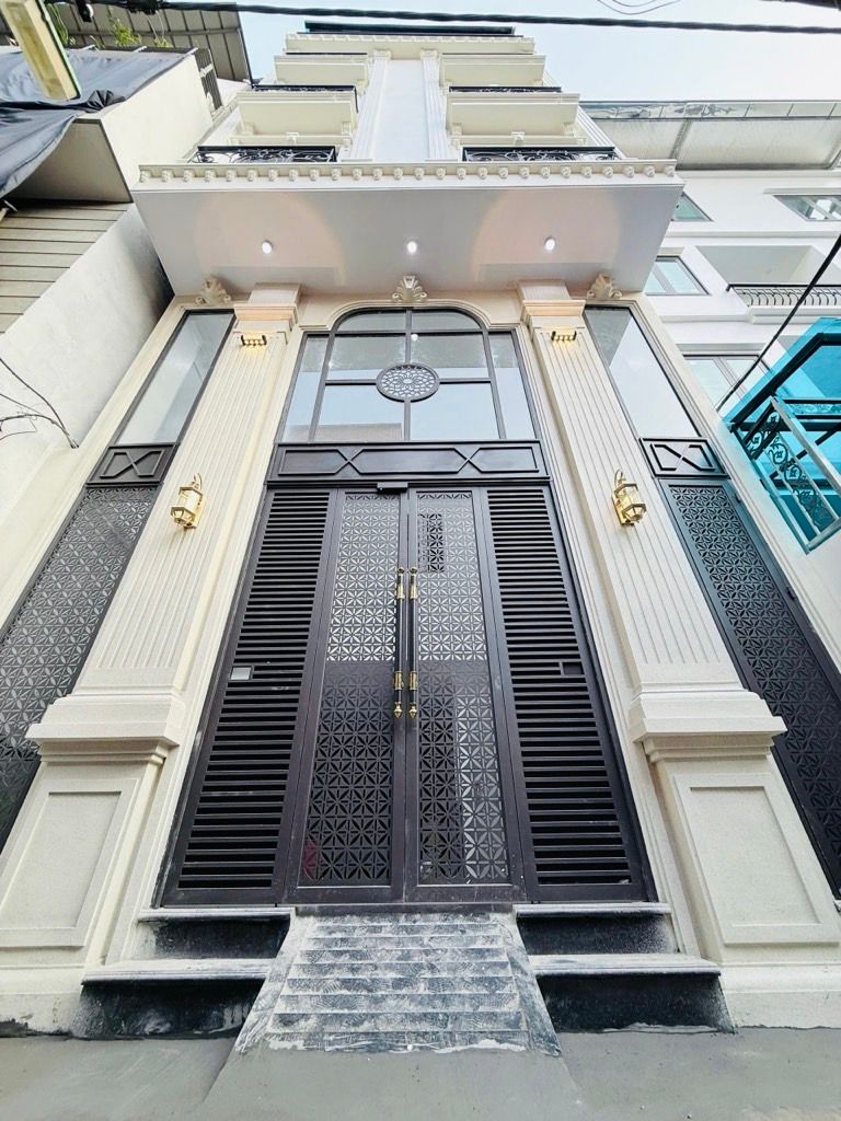 Cần bán Nhà mặt tiền đường Yên Duyên, Phường Yên Sở, Diện tích 75m², Giá 18.9 Tỷ