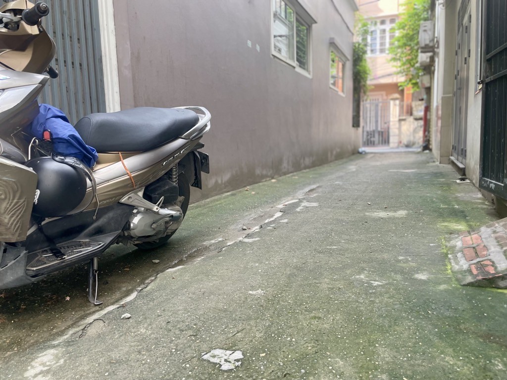 Bán đất ngõ 193 Bồ Đề 89m x 6m6 1 nhà ra oto thông, giá đầu tư. 3