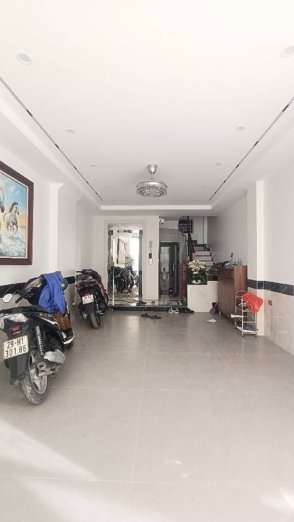 NHÀ ĐẸP ĐÓN TẾT 2026 - NHÀ 7 TẦNG THANG MÁY, NGUYỄN VĂN CỪ, ÔTÔ TRÁNH - KINH DOANH HƠN 17 TỶ CÓ TL. 3