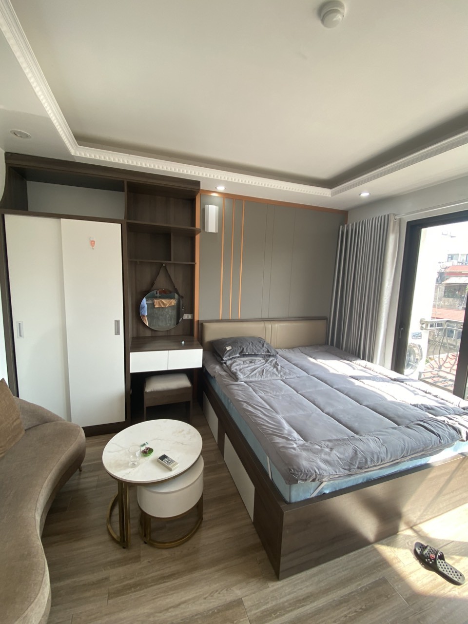 Cho thuê Căn hộ Apartment tại Ngõ 193 Phố Trích Sài, Tây Hồ. Ban công rộng View thoáng. Chỉ 7.5tr 4