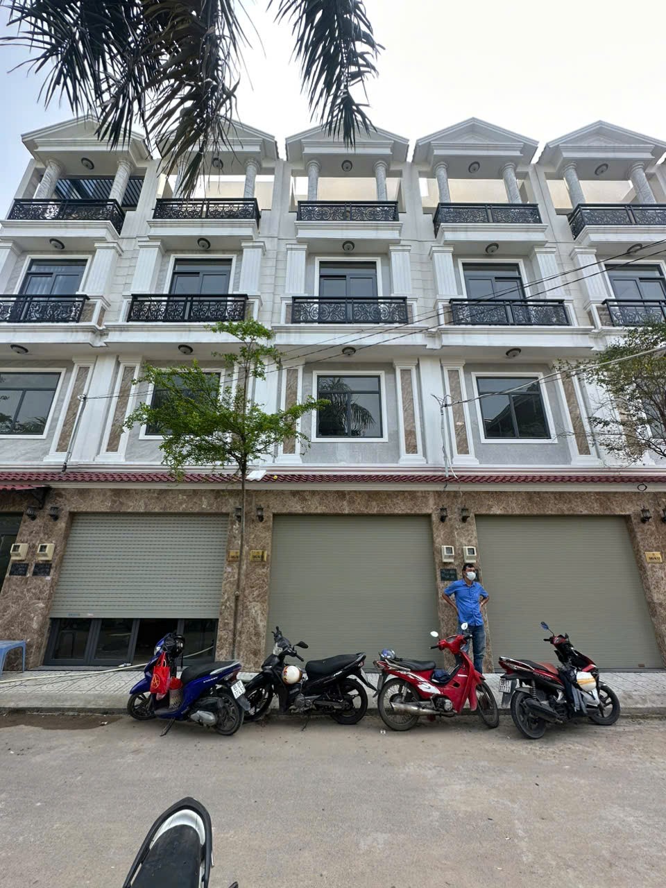 Cho thuê nhà  P. Hiệp Bình . KDC Văn Minh 585 Quốc Lộ 13 Liền kề Vạn Phúc City