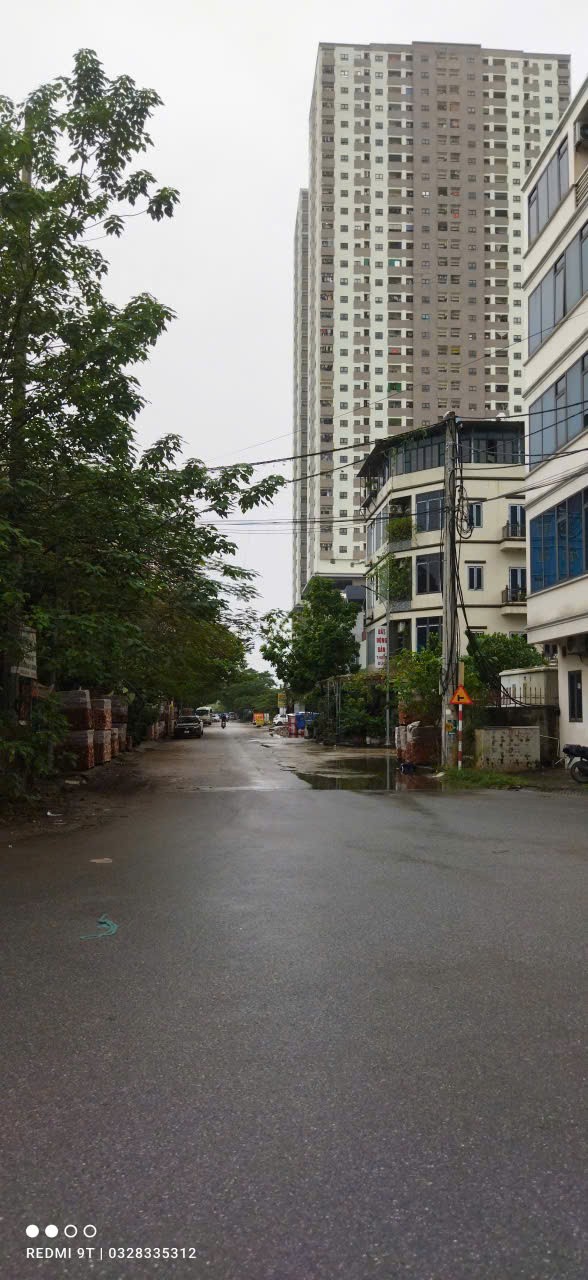 NHÀ 5 TẦNG, DÂN XÂY, PHÂN LÔ CỤM CN LAI XÁ, GẦN NHỔN ĐH CÔNG NGHIỆP - Ô TÔ TRÁNH - VỈA HÈ