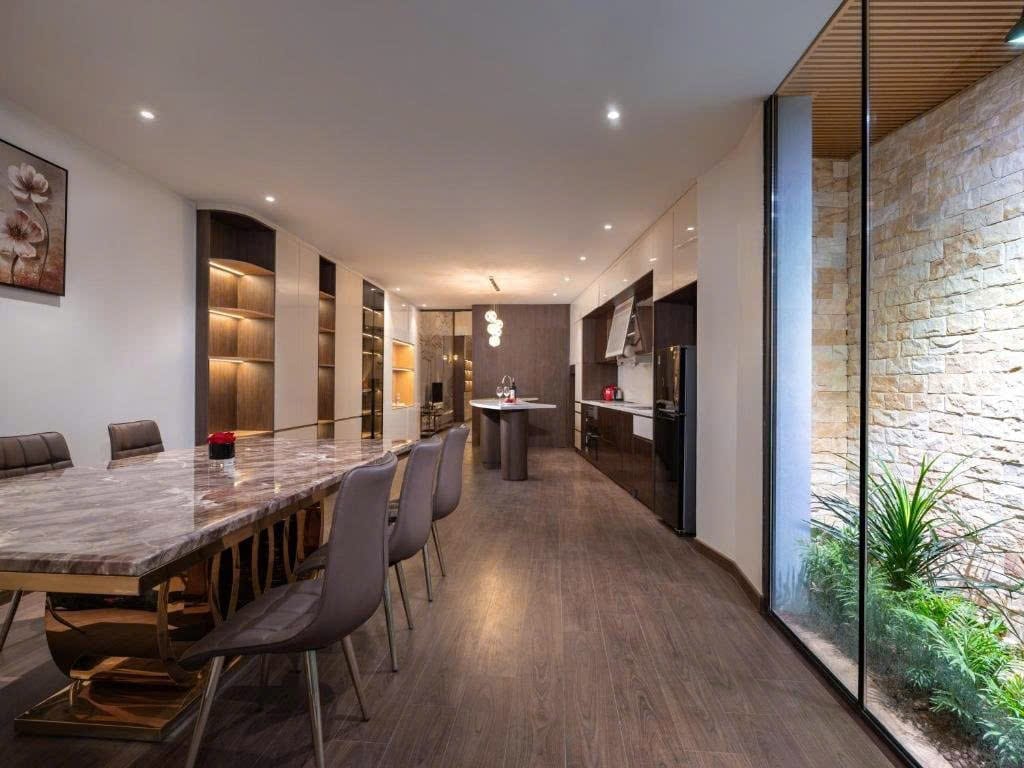 Nhà Đẹp View Hồ Tây Mặt Phố Yên Hoa 260M2 10 Tầng 158 Tỷ Doanh Thu 600Tr/th 3