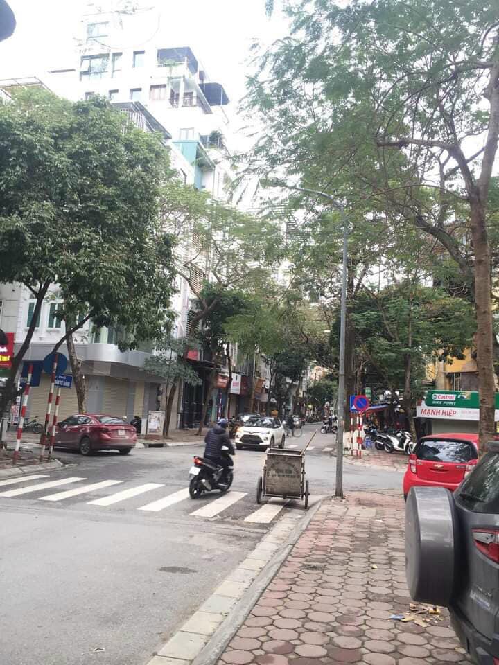 Phân Lô Trung yên, lô góc kinh doanh, ô tô dừng đỗm 51m, 17.9 tỷ 2