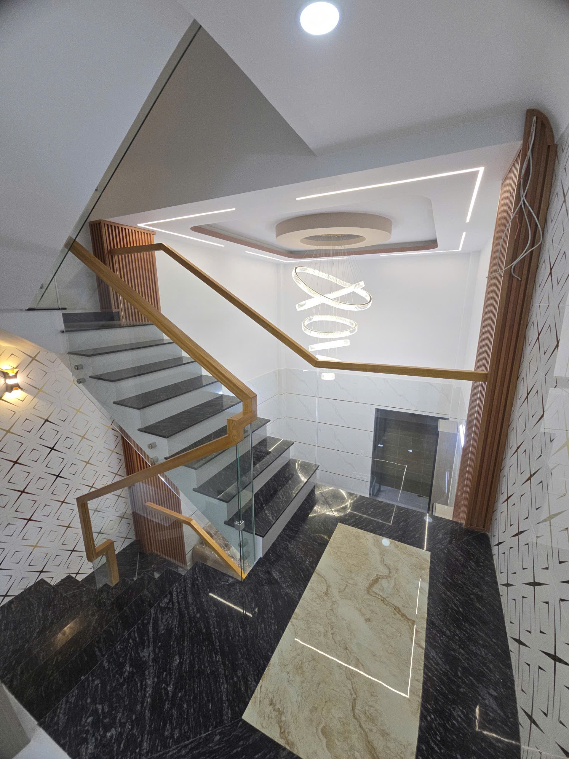 LÊ VĂN QUỚI HXH 4M - 56M2 - 4 TẦNG NỘI THẤT CAO CẤP CHỈ 7.1 TỶ 4