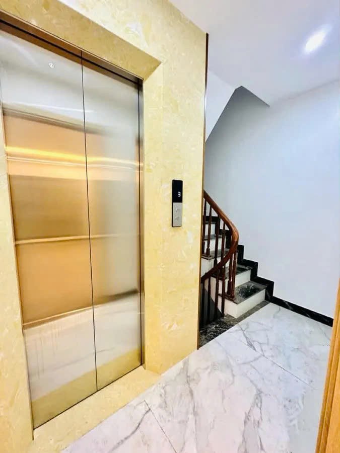 BỎ QUÁ TIẾC!: NGÕ NÔNG - NỞ HẬU - KO QUY HOẠCH. Bán nhà THANH XUÂN 2