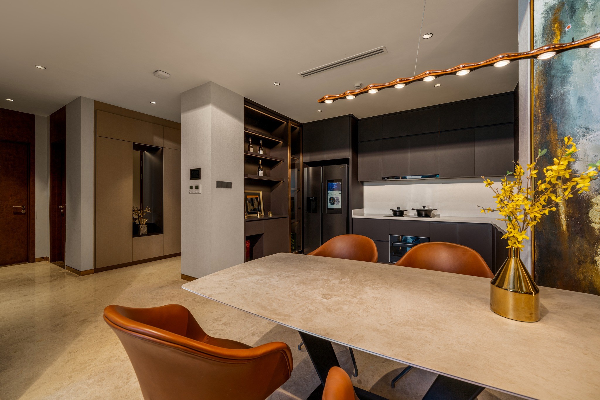 Mở bán căn hộ 6 sao toà Mira - Dự án Regal Complex Đà Nẵng 4