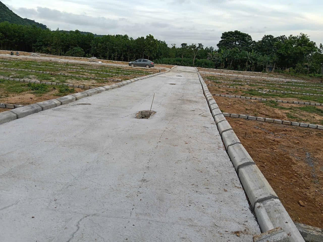 Bán quỹ ngoại giao đất Thành Minh giá 200 triệu/ nền vị trí đắc địa 2