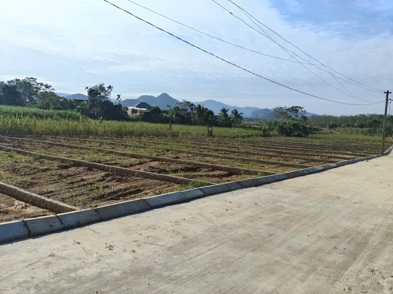 Bán quỹ ngoại giao đất Thành Minh giá 200 triệu/ nền vị trí đắc địa 3