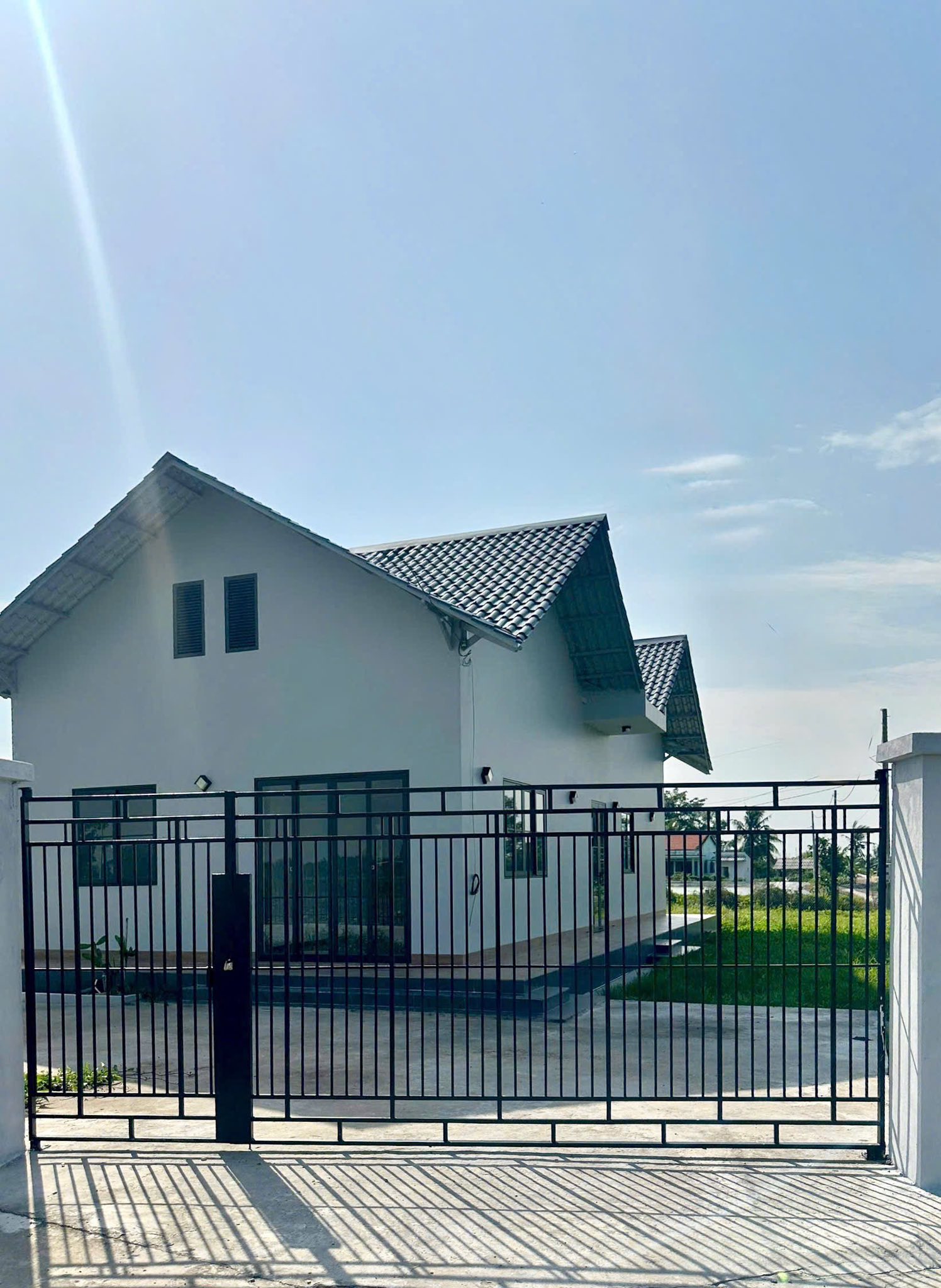 Bán nhà vườn xã Lạc Tấn , huyện Tân Trụ , Long An tdt 912m2 ( có 276m2 thổ) 3pn , 2wc giá 3 tỷ 10