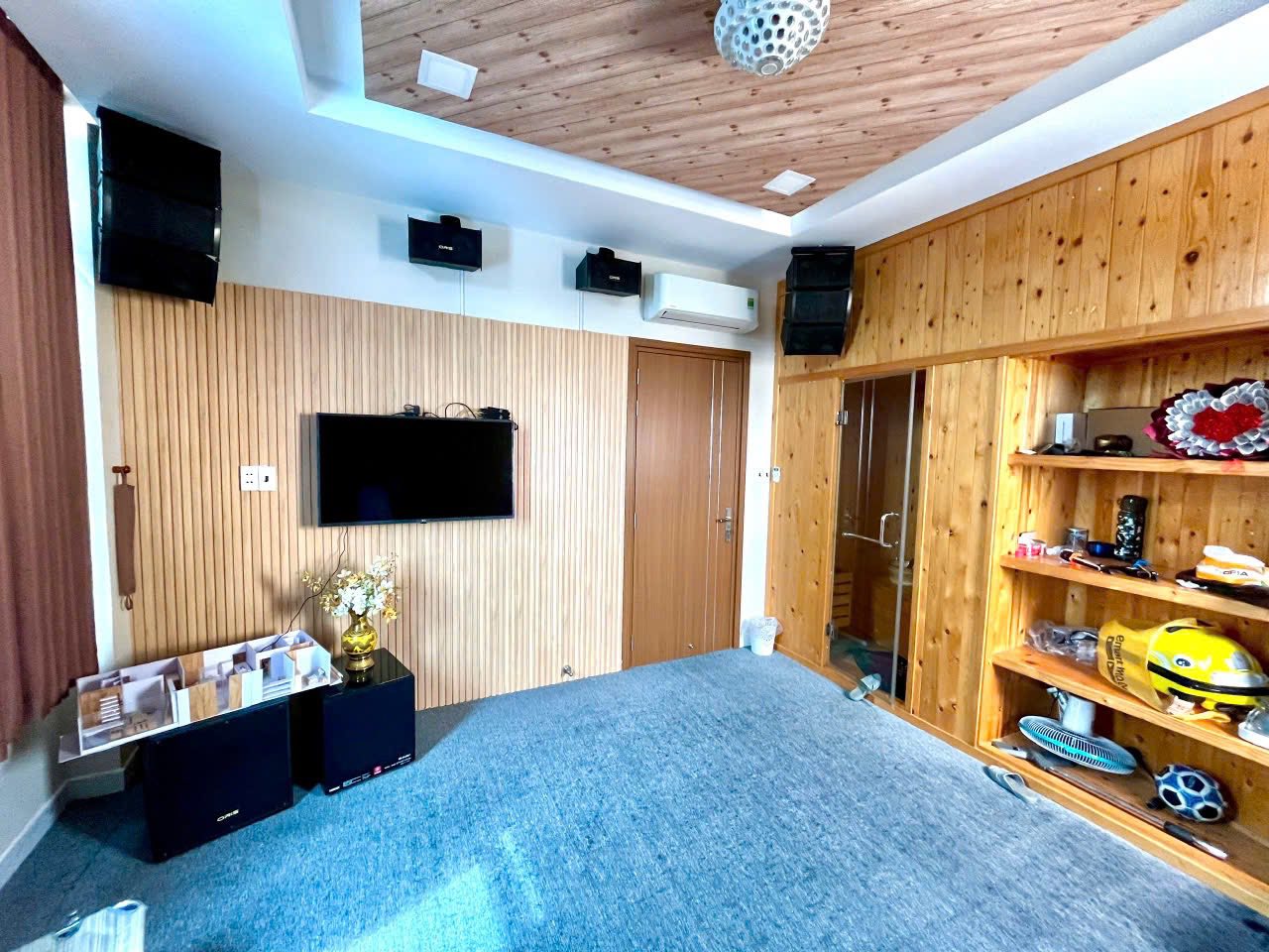 Nhà 3 mặt tiền mặt tiền Lý Thánh Tông, p Hiệp Tân dt 70m2 , 3 lầu , 4pn , 4wc giá 13 tỷ 2