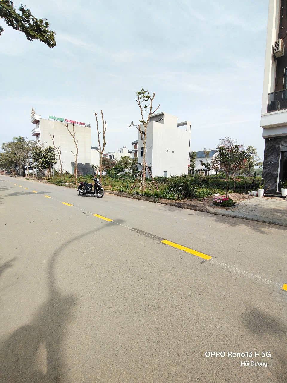 Cần bán Đất Xã Hoàng Tiến, Chí Linh, Diện tích 250m², Giá 32 Triệu/m²