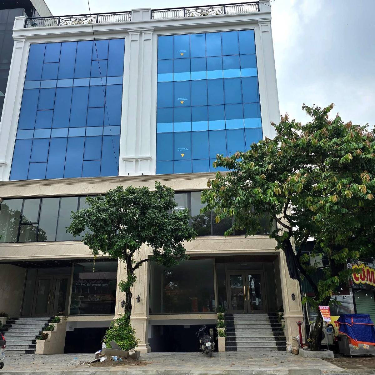 Cơ Hội Vàng: Tòa Văn Phòng 9 Tầng 130M2 Mặt Phố Đại La Chỉ Với 78 Tỷ!