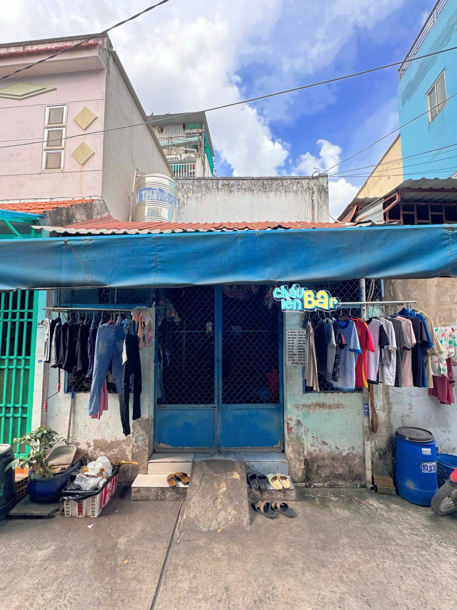 NHÀ CŨ TIỆN XÂY MỚI 37M2 (4x9.5), HXH KẾ BÊN TÊN LỬA. CHIẾN LƯỢC, BTĐ, BÌNH TÂN.