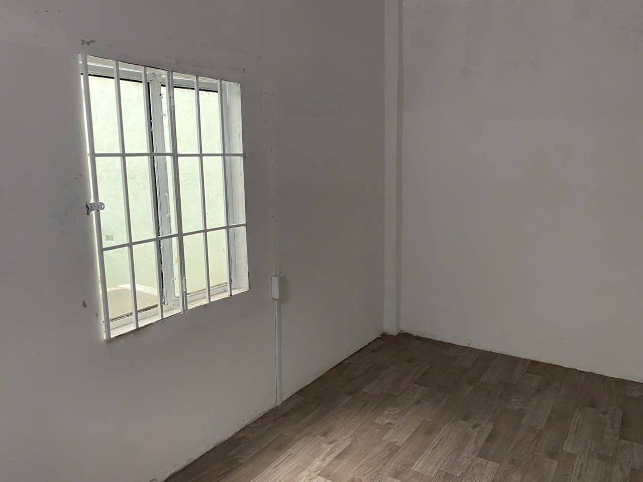 Bán đất tặng nhà cấp 4 Hoà Tây, Vĩnh Hoà, Bắc Nha Trang, 53m2, giá chỉ 3,2 tỷ 2