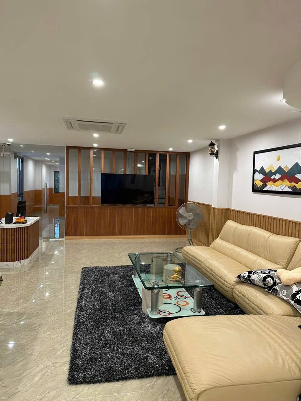 BÁN NHÀ 5 TẦNG MẶT TIỀN ĐƯỜNG HOÀNG DIỆU, NHA TRANG, DÒNG TIỀN CHO THUÊ 30TR/THÁNG 2