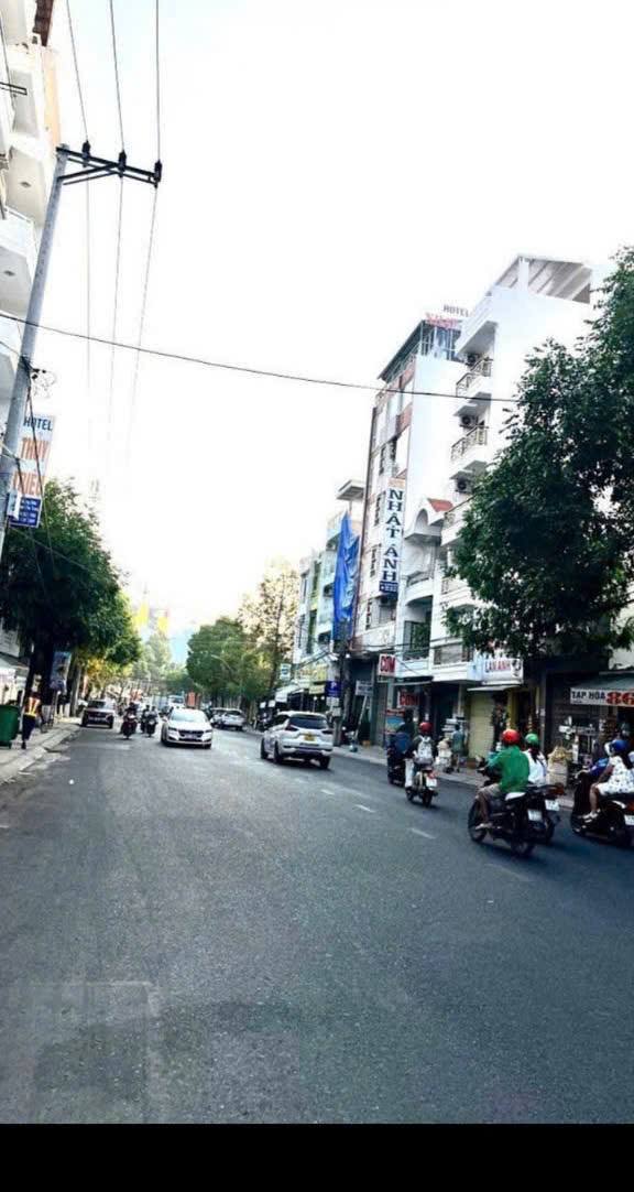 BÁN NHÀ 5 TẦNG MẶT TIỀN ĐƯỜNG HOÀNG DIỆU, NHA TRANG, DÒNG TIỀN CHO THUÊ 30TR/THÁNG 3