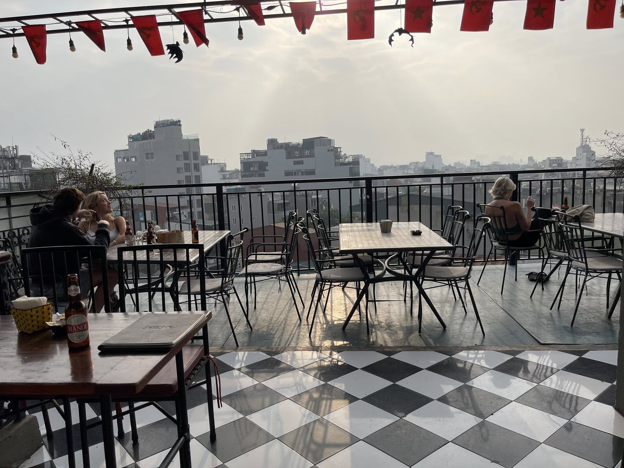 Khách Sạn Trong Lõi Mặt Tiền 7.5M 40 Phòng Rooftop Sky Bar 200 Tỷ PCCC -GPXD Đủ 4