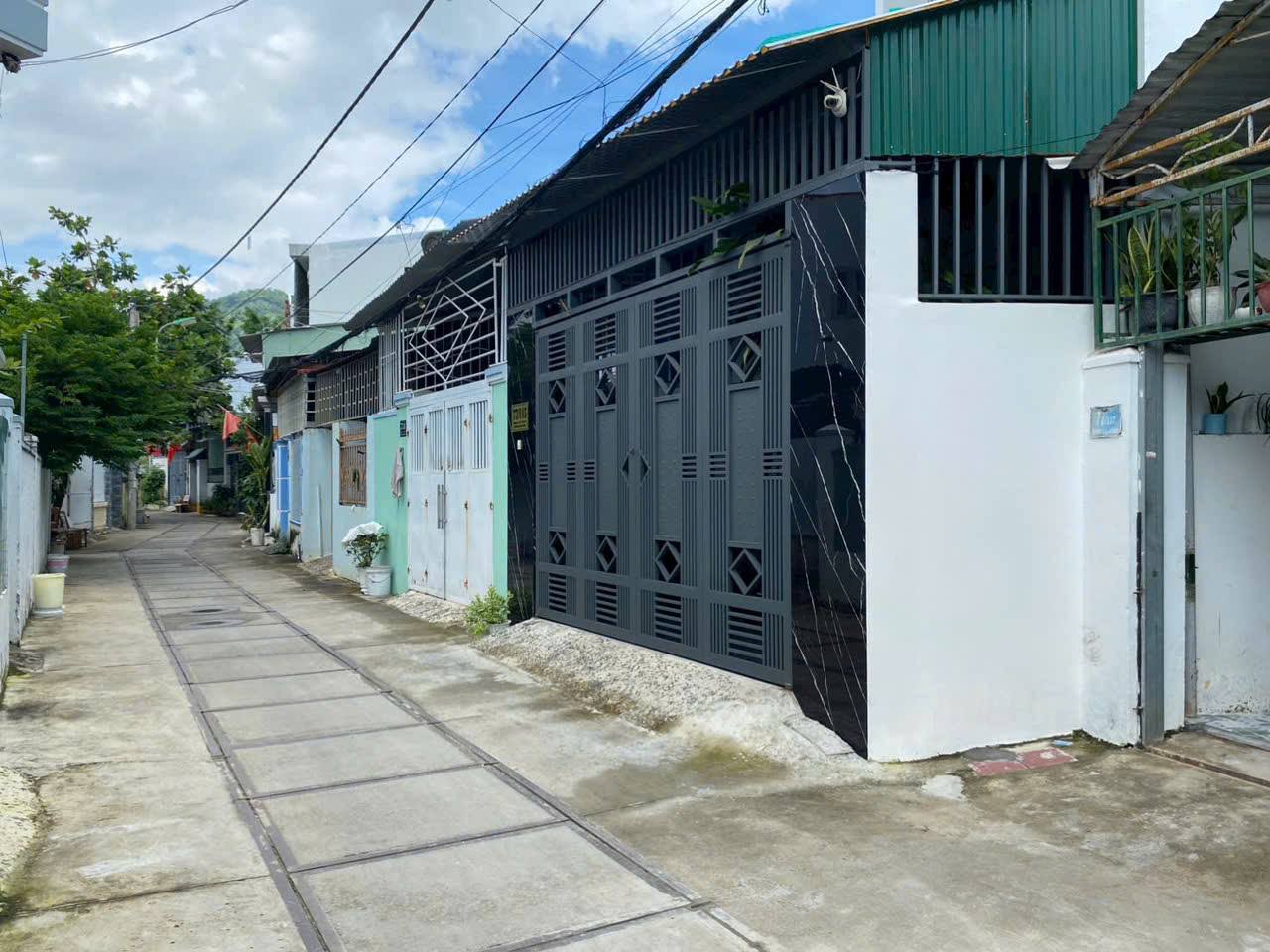 Bán đất tặng nhà cấp 4 Hoà Tây, Vĩnh Hoà, Bắc Nha Trang, 53m2, giá chỉ 3,2 tỷ 7