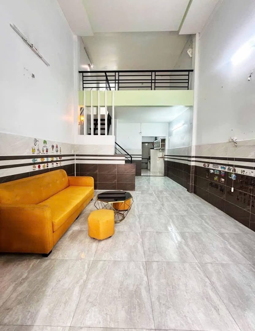 NHÀ HAI TẦNG 58M2 GẦN CVPM QUANG TRUNG - HXH - HUỲNH THI HAI. TÂN CHÁNH HIỆP. QUẬN 12.