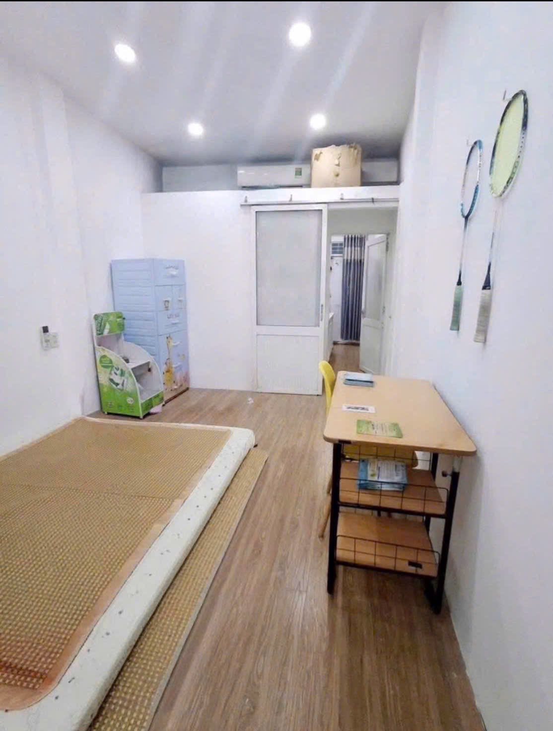 CHỦ CẦN BÁN NHANH CĂN NHÀ TTTP 2 TẦNG HẺM YẾT KIÊU 4