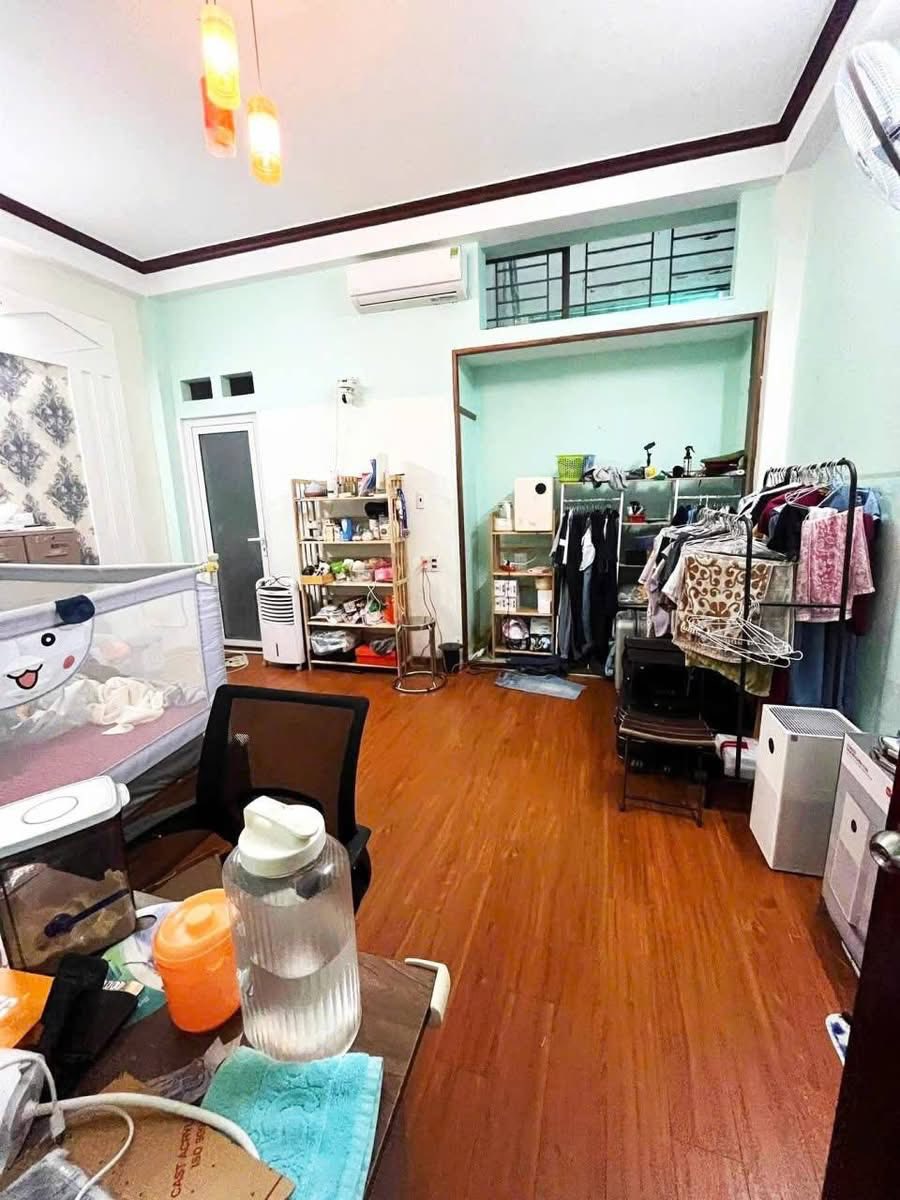 NHÀ 3 TẦNG BTCT ĐẸP 75M2 HXH. KHU VỰC DÂN CƯ SẦM UẤT TRẦN THỊ NĂM. TÂN CHÁNH HIỆP - GẦN BỆNH VIỆN 4