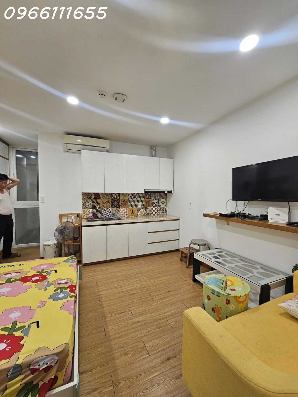 BÁN NHÀ TRƯỜNG SA  P13 . QUẬN PHÚ NHUẬN -  HẺM Ô TÔ TRÁNH - 5 TẦNG -4.5x13- 6PN. 4