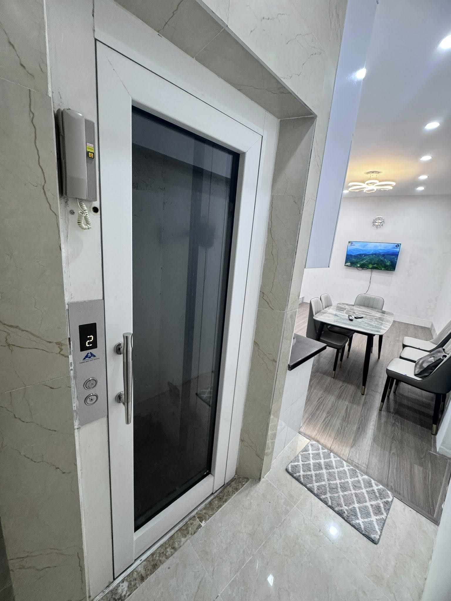 Phố Quán Sứ 5 Tầng Thang Máy 16 Tỷ  3 Thoáng Cách Phố 5M 4