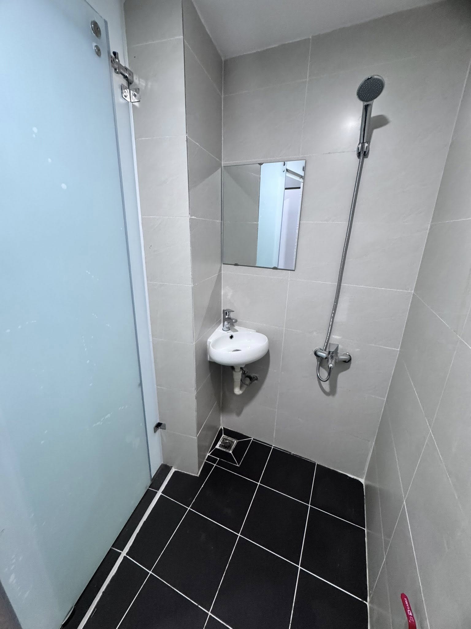 Phố Quán Sứ 5 Tầng Thang Máy 16 Tỷ  3 Thoáng Cách Phố 5M 3