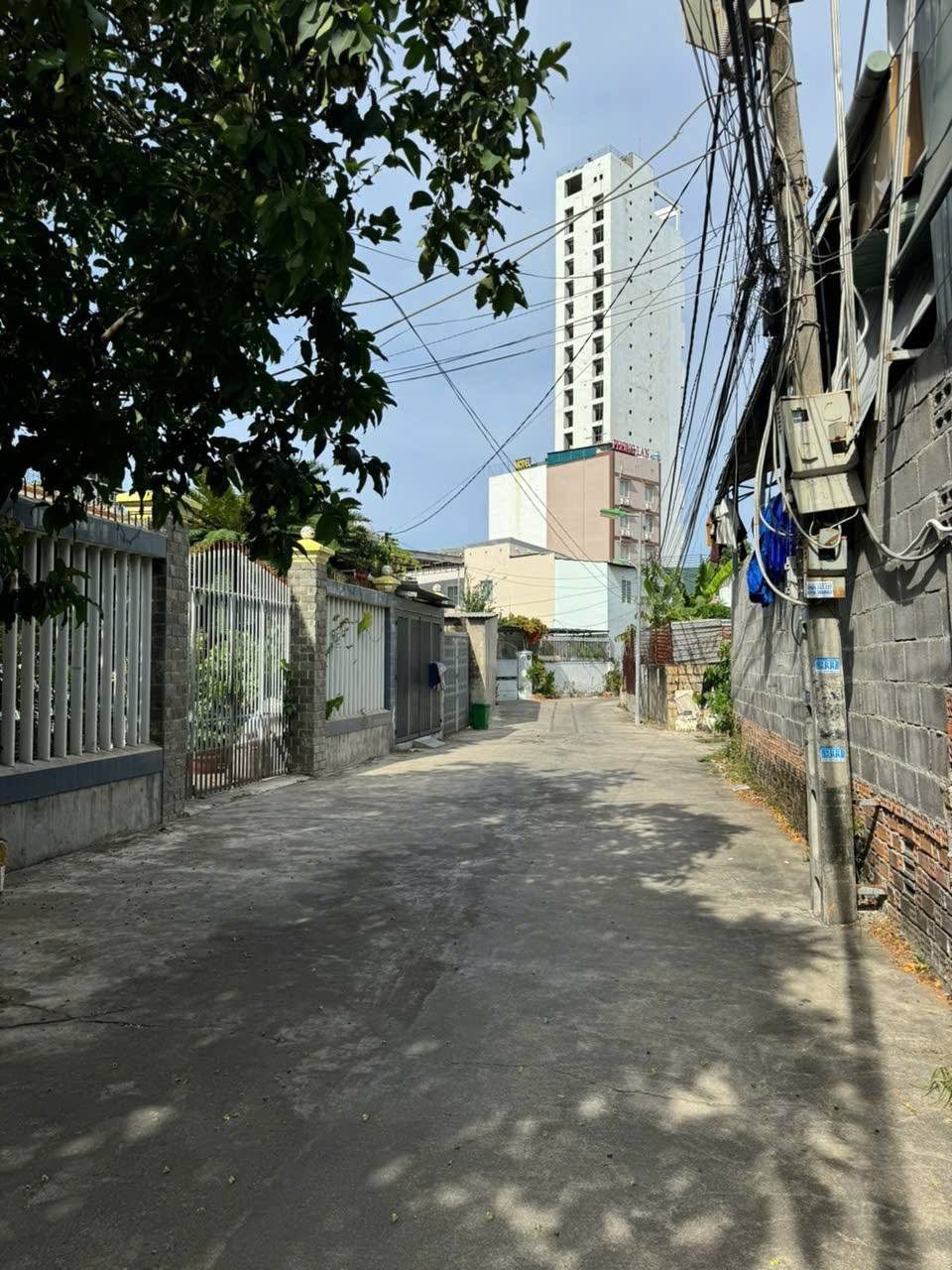 Bán Nhà 2 Tầng Khu Ba Làng, Vĩnh Hoà, Nha Trang, cách biển 100m, giá chỉ 15 tỷ 3