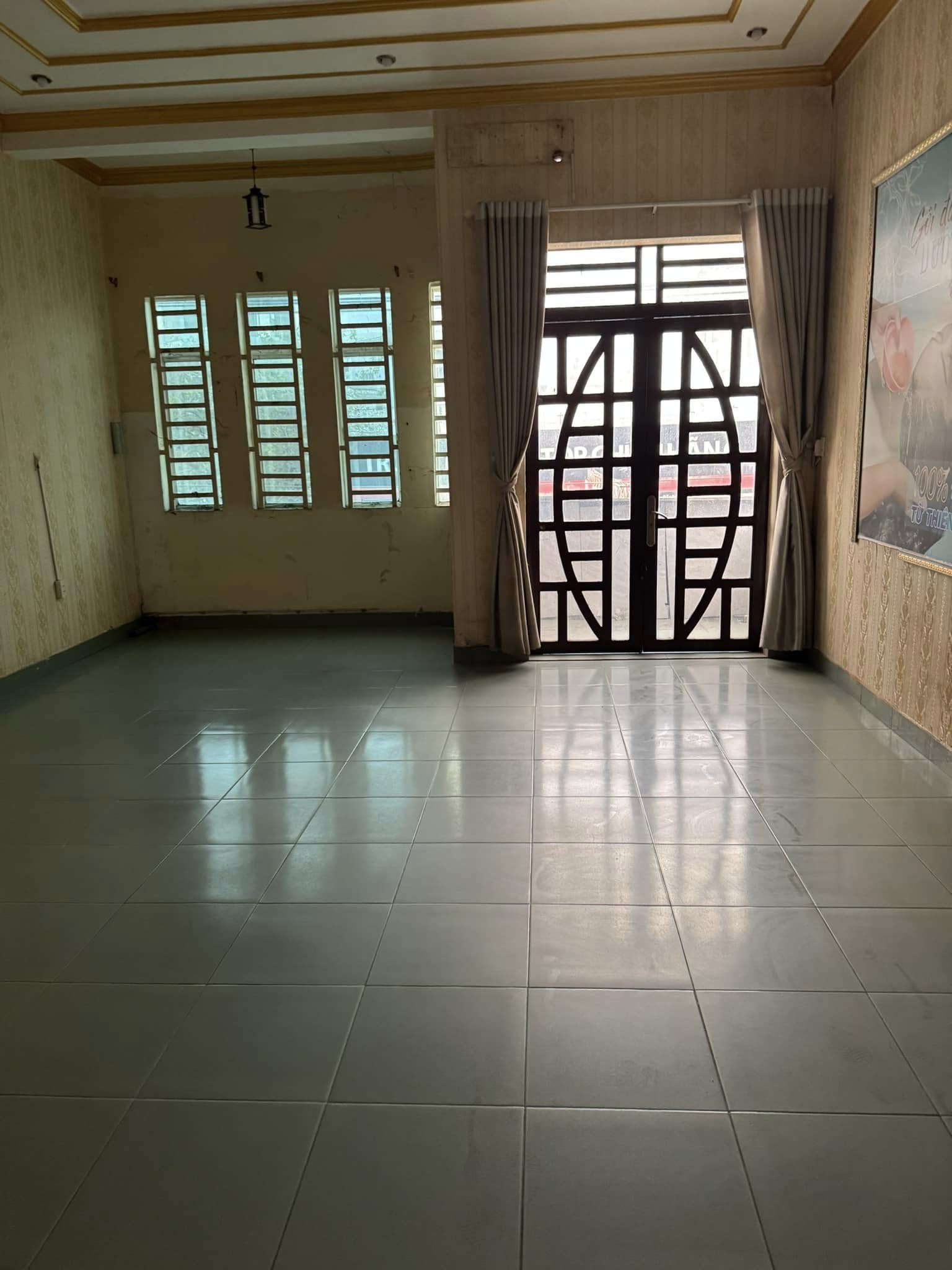 Cho thuê Nhà mặt tiền Phường Lái Thiêu, Thuận An, Diện tích 100m², Giá Thương lượng 10