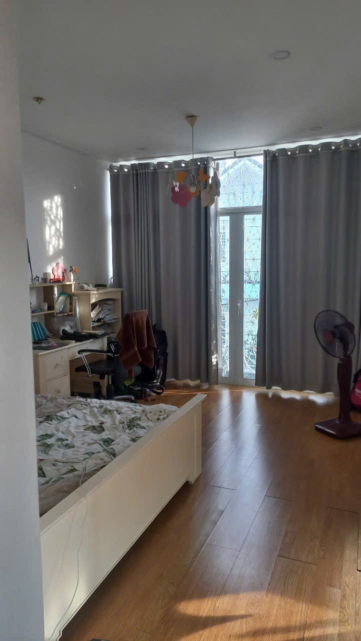 Bán nhà đường Số 10, Linh Chiểu, Thủ Đức, TP HCM. DT 128m2, 2 tầng, 4 phòng ngủ. Giá 9,9 tỷ 5