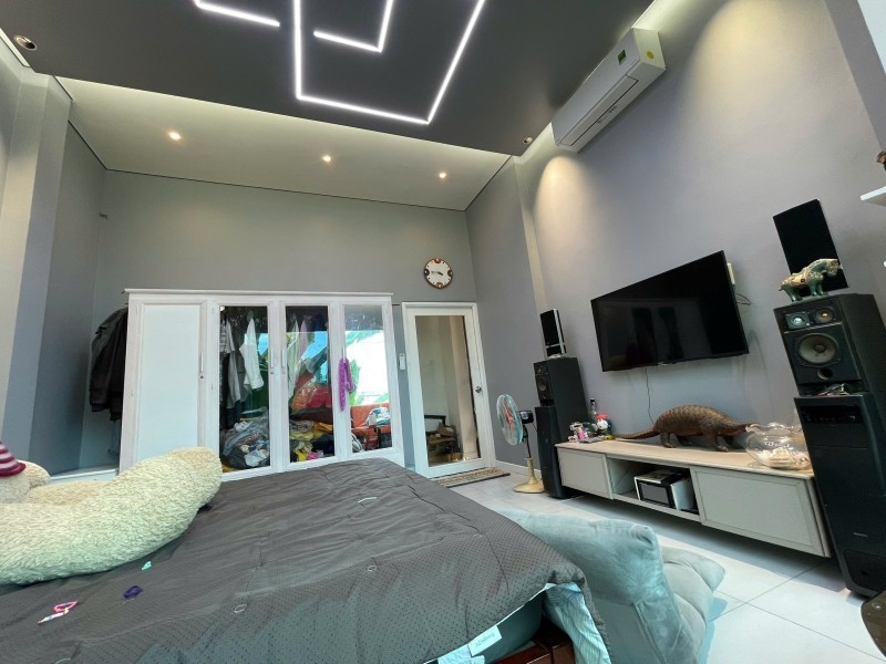 Bán nhà 2 tầng đường số 24, Phường Hiệp Bình Chánh, Thủ Đức, TP HCM - Giá 9,35  tỷ, sổ hồng đầy đủ! 4