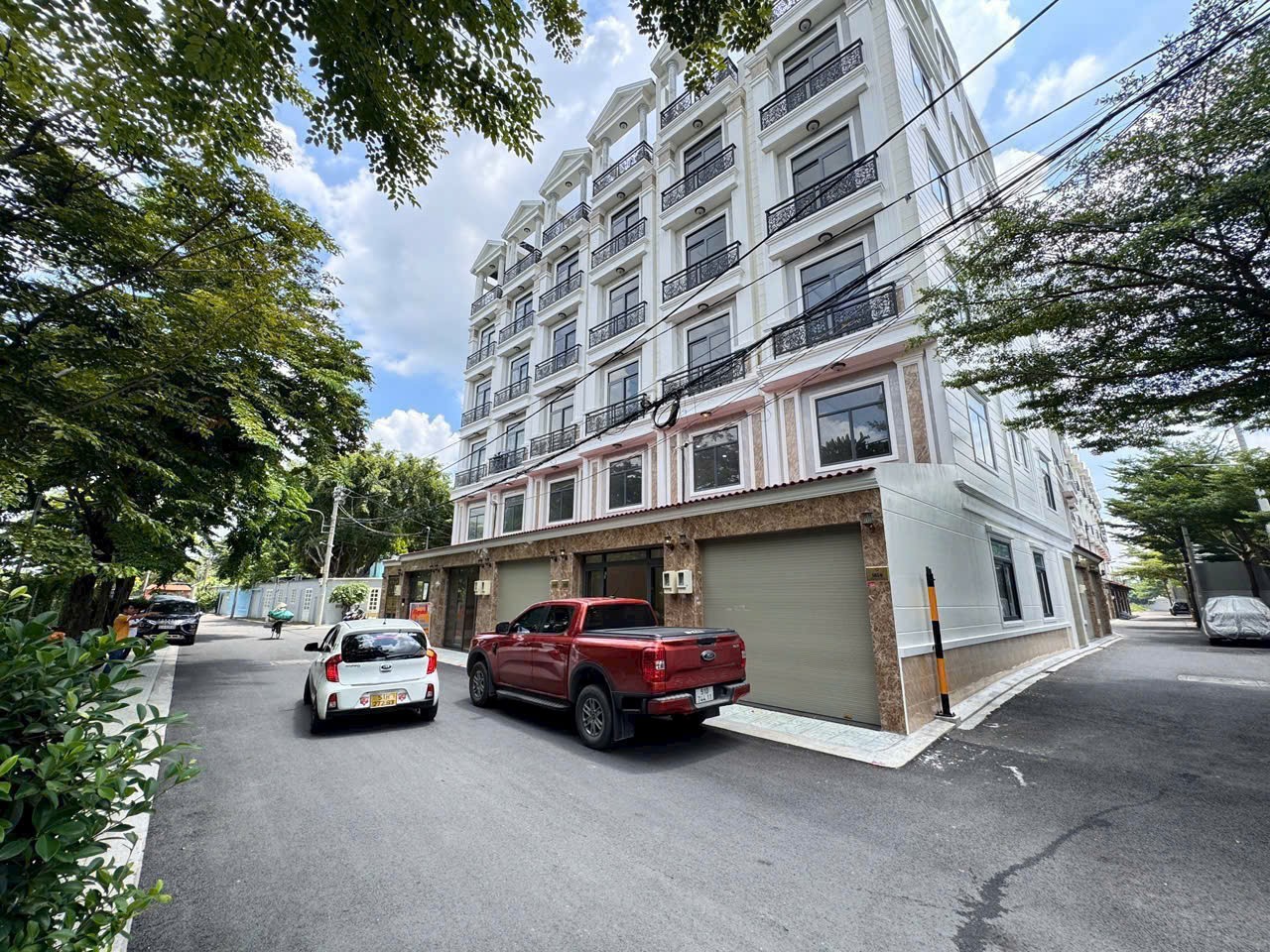 Cho thuê nhà  P. Hiệp Bình . KDC Văn Minh 585 Quốc Lộ 13 Liền kề Vạn Phúc City 2