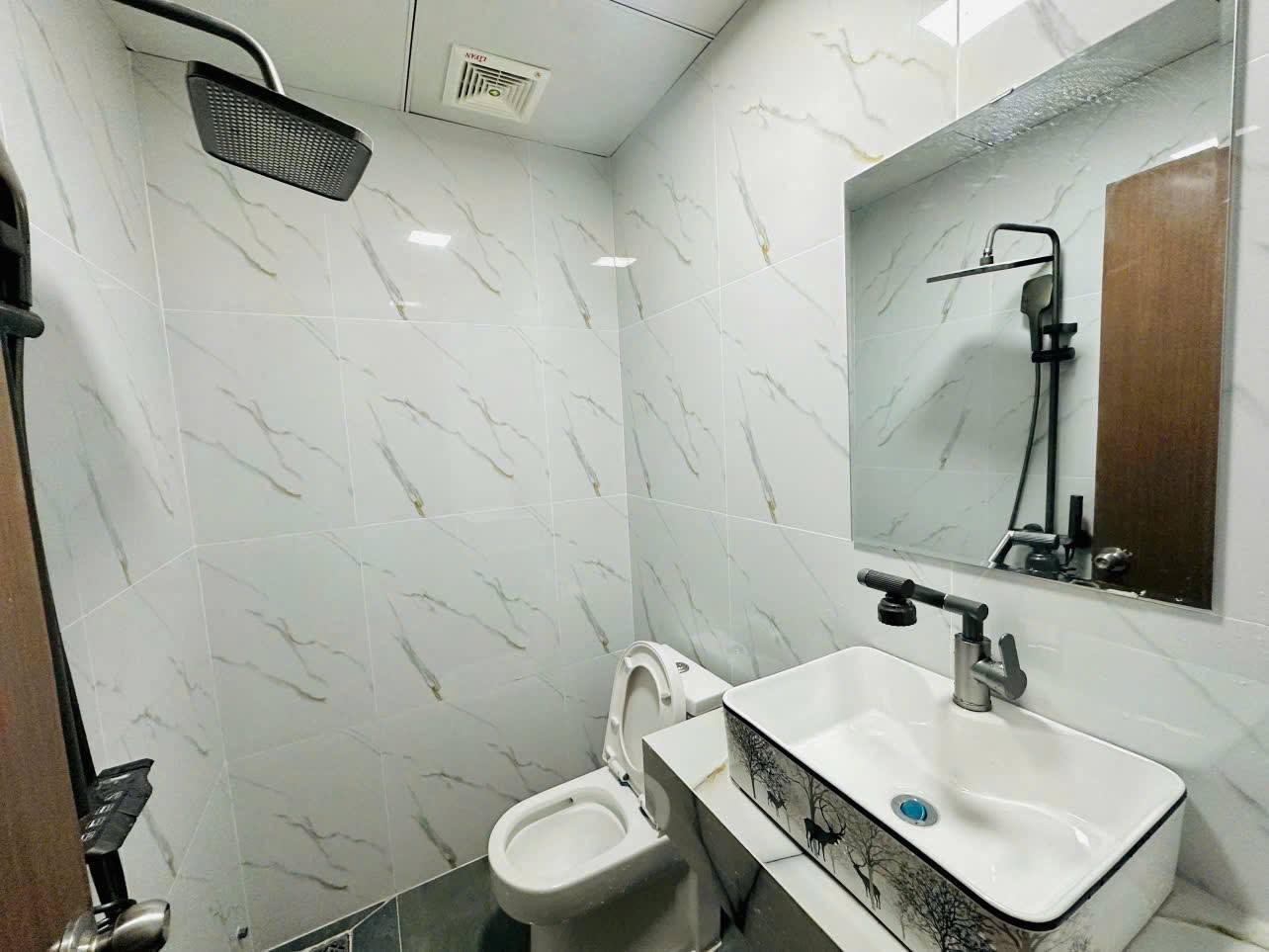 HẠ GIÁ BÁN NHANH TRONG TUẦN CHỈ 3 TỶ, CĂN HỘ KỀ GÓC 3804 TÒA OC1A, VIEW XÉO BIỂN CỰC ĐẸP 4