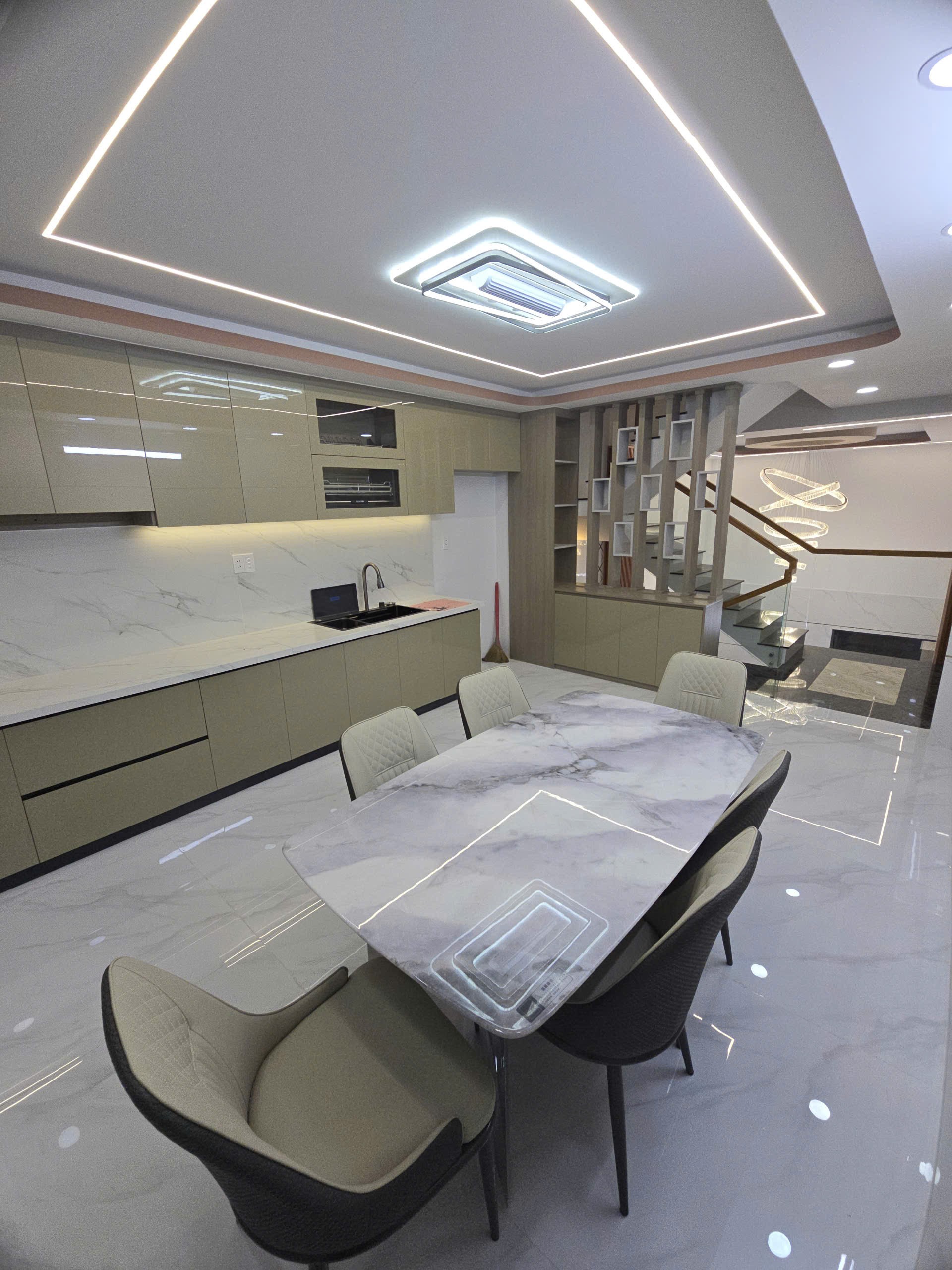 LÊ VĂN QUỚI HXH 4M - 56M2 - 4 TẦNG NỘI THẤT CAO CẤP CHỈ 7.1 TỶ 7