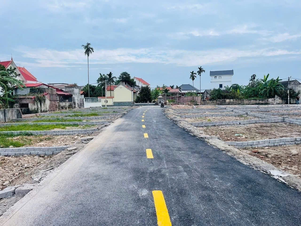 LÔ ĐẸP GIÁ 7XX TRIỆU – HỢP ĐỨC, NAM ĐỒ SƠN – NGÕ NHỰA TỪNG LÔ – ZALO 0567 222 555 2