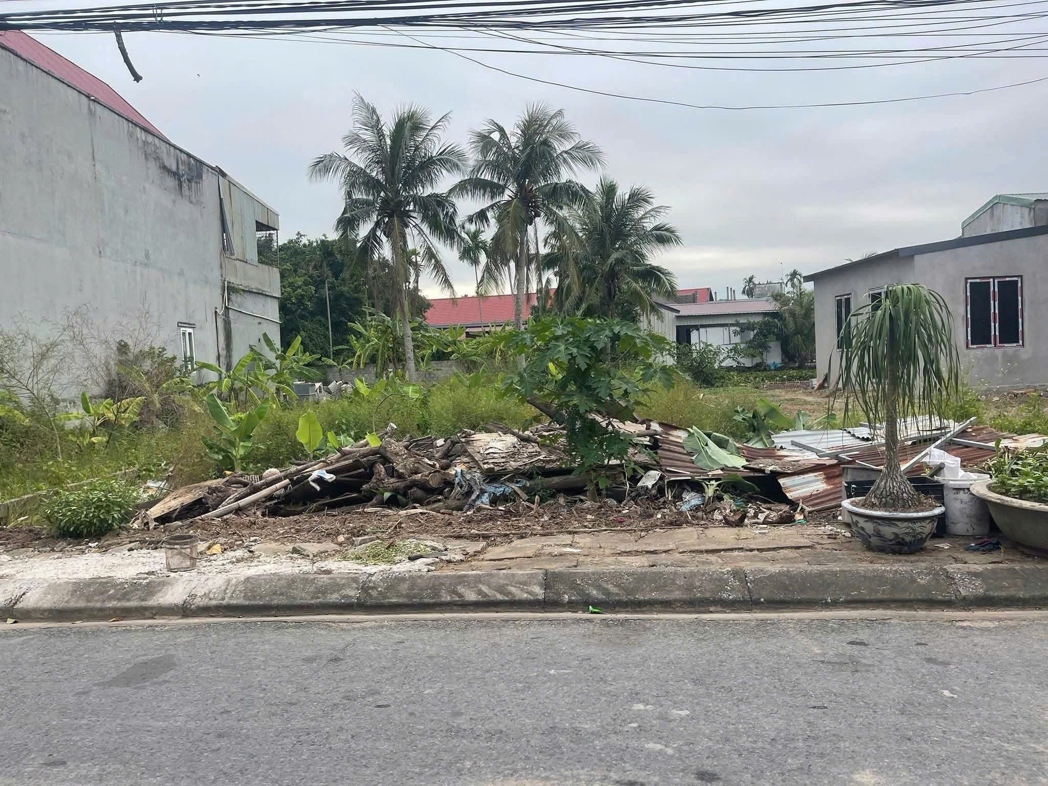 LÔ 250M² – NGANG 10M – CHIA 2 LÔ ĐẸP – ĐƯỜNG 11M TỔ 12 HÒA NGHĨA – GIÁ HIẾM 18,X TRIỆU/M²  ZALO 4