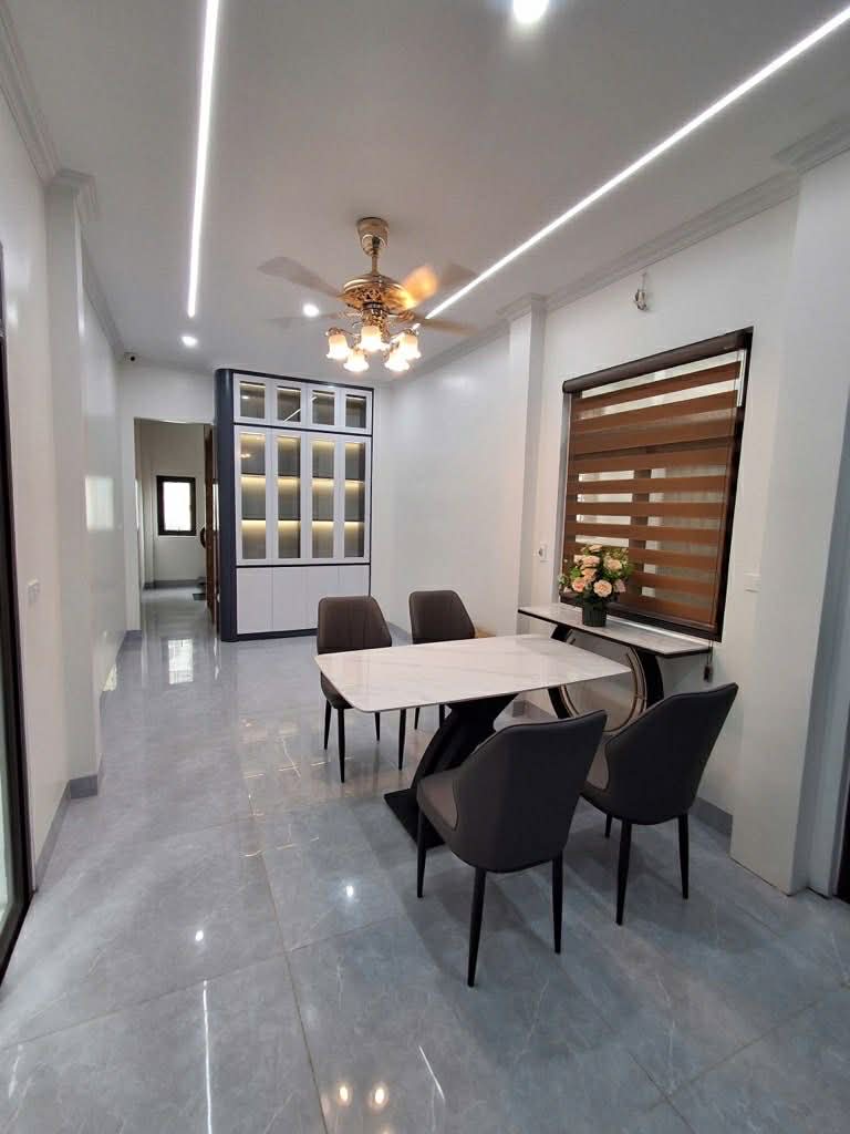 VIP TRẦN PHÚ HÀ ĐÔNG- THANG MÁY- 4 NGỦ- NHỈNH 10 TỶ 3