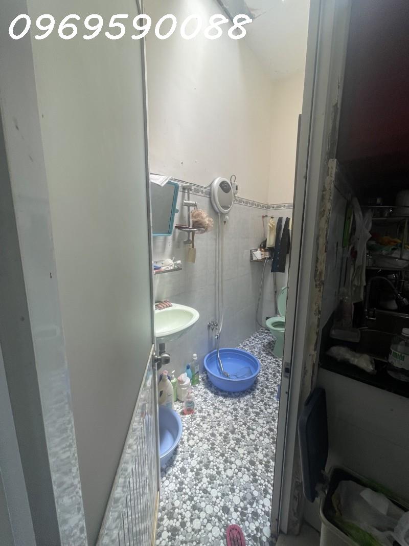 Nhá Dương Thiệu Tước giao Tân Kỳ Tân Quý 77m2 ngang 5.m nở hậu giá chỉ 5 tỷxx 4