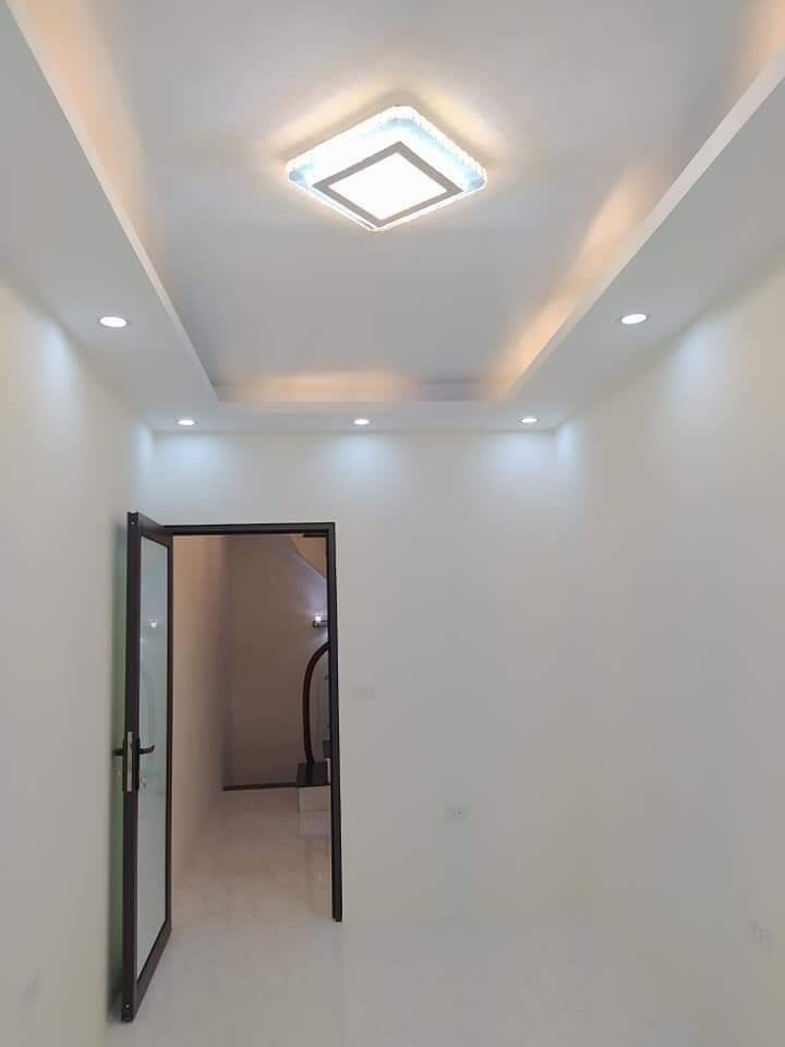 Cho thuê nhà nguyên căn ngõ Minh Khai, Hai Bà Trưng 28m x 4T giá 7.5 triệu, Ở NHÓM 5