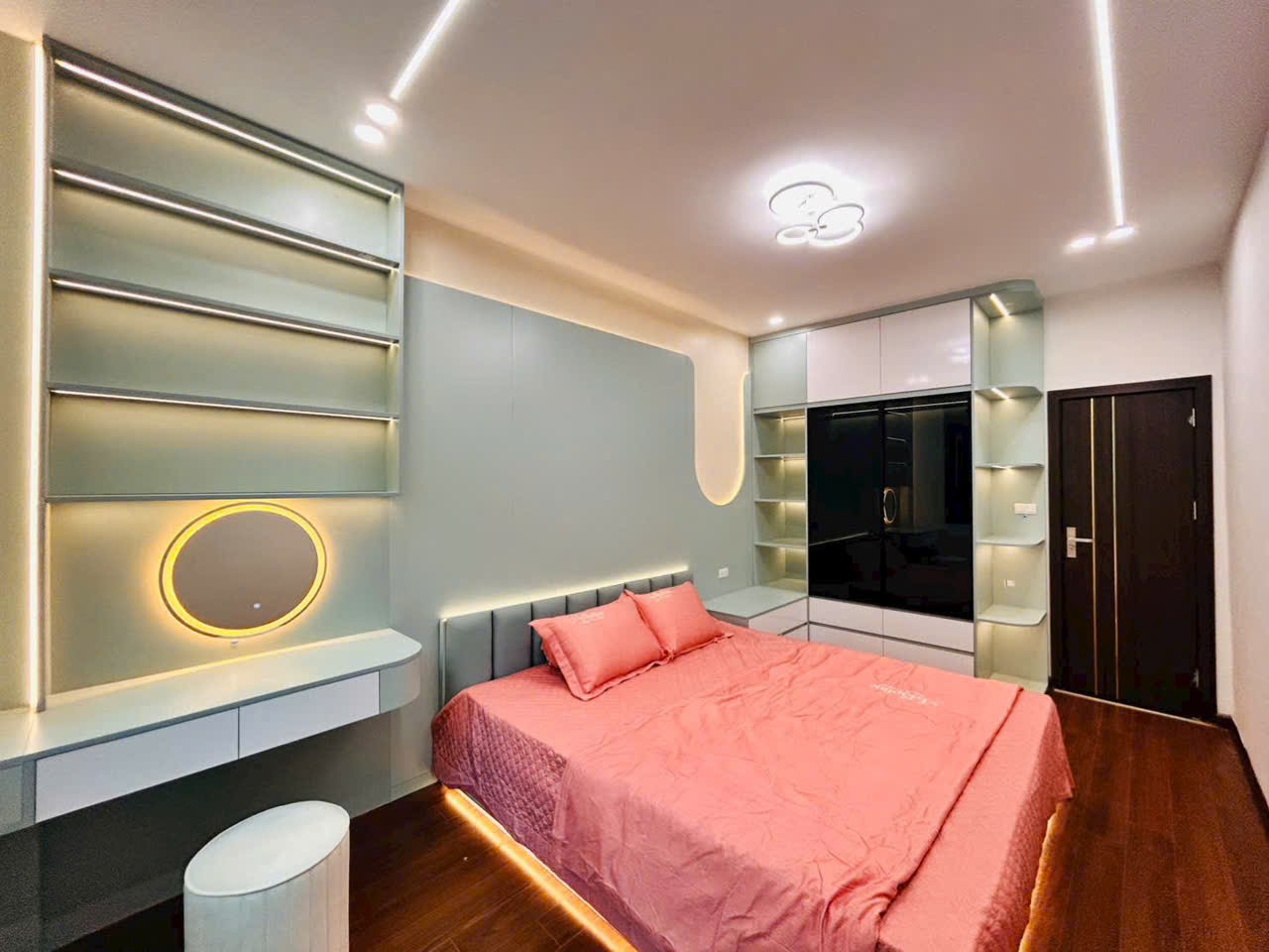 Cho thuê nhà ngõ 109 Quan Nhân, Thanh Xuân 38m x 4T giá 15tr, NHÀ ĐẸP FULL ĐỒ 3