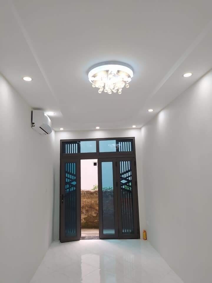 Cho thuê nhà nguyên căn ngõ Minh Khai, Hai Bà Trưng 28m x 4T giá 7.5 triệu, Ở NHÓM 4